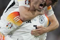 开云体育平台APP-关于比利时惨败为瑞士所伤,克罗斯发挥出色的信息