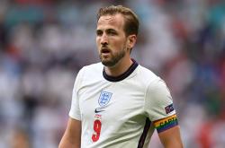 开云体育在线-足球明星球员风采在赛场上展现