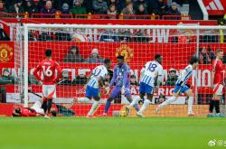 开云体育官方网站-英格兰球迷狂欢,曼联击败对手取得胜利