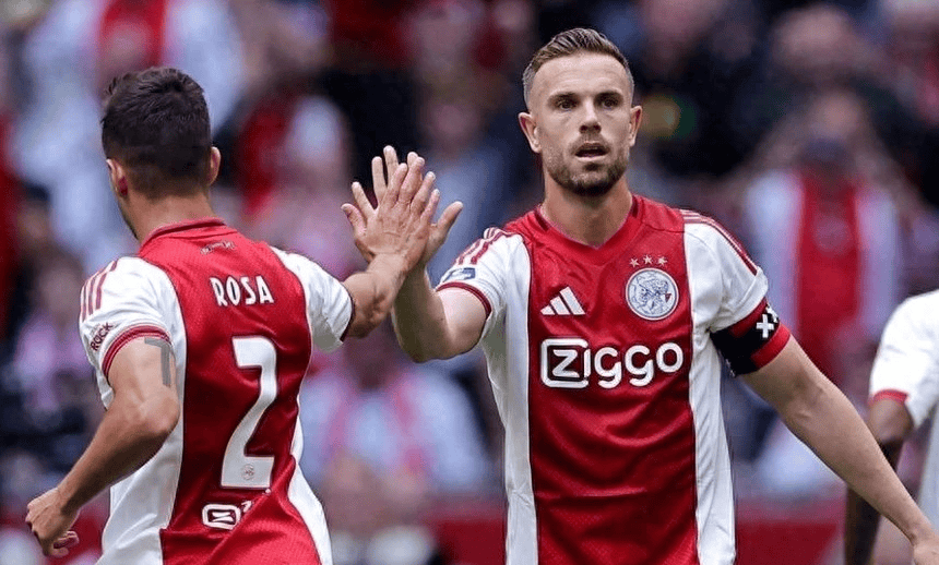 阿贾克斯喜获胜利,成功晋级淘汰赛 阿贾克斯喜获胜利,成功晋级淘汰赛