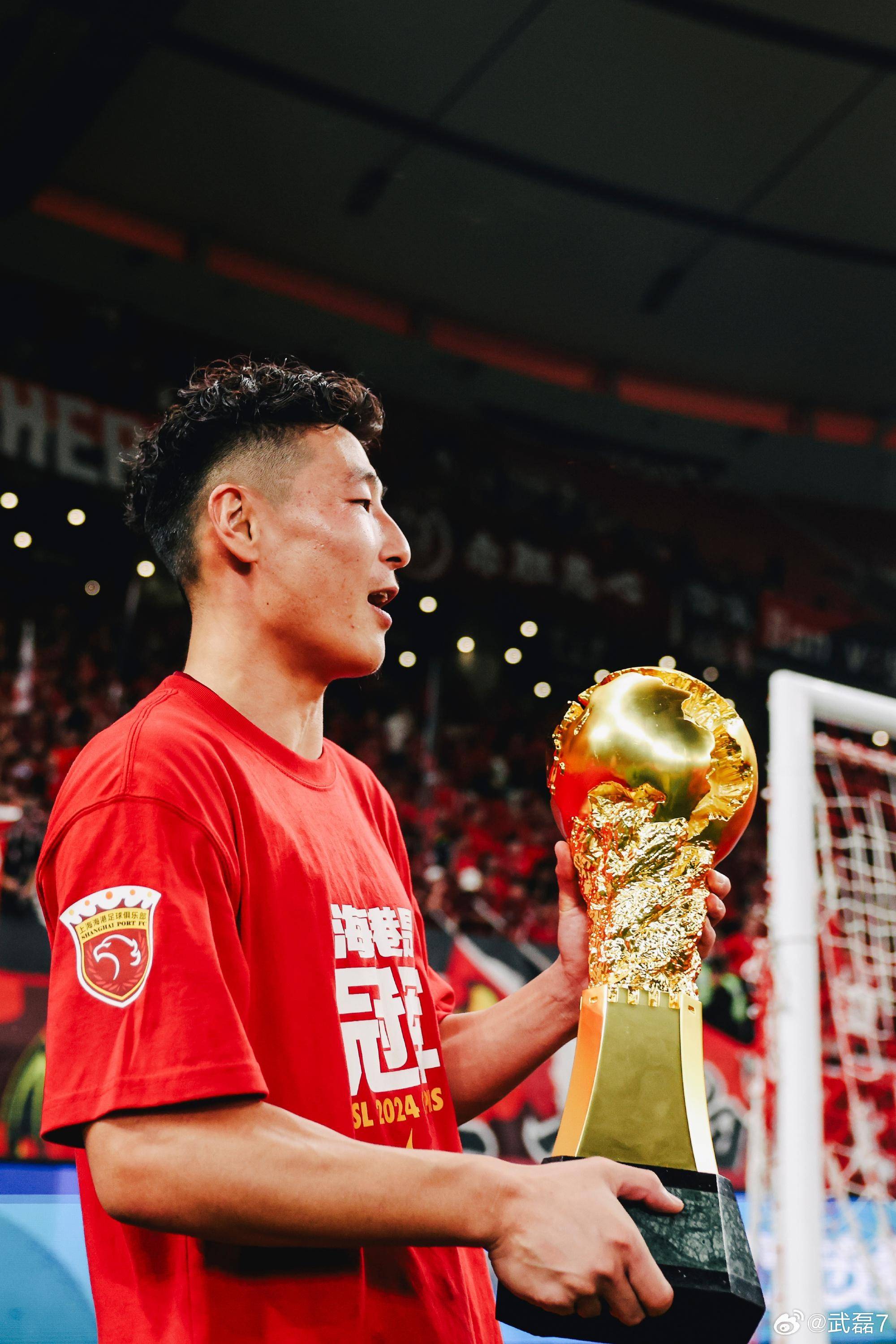 包含武磊表现亮眼，球队前景一片光明的词条