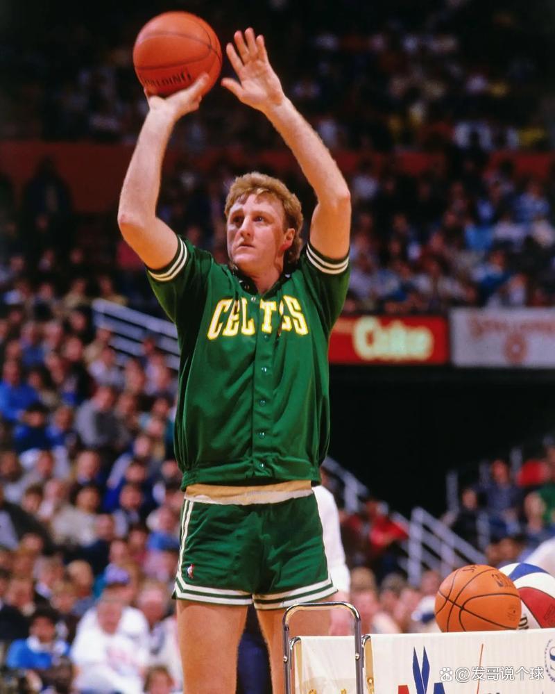 沙特篮球联赛召开明星对决赛,极具观赏性 沙特篮球联赛召开明星对决赛,极具观赏性