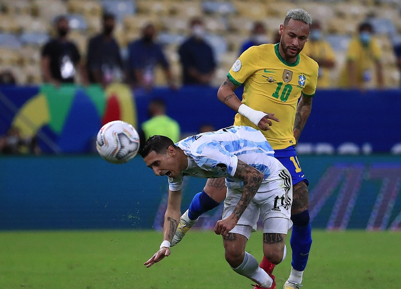 巴西国家队小胜，取得一线晋级希望