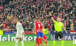 包含欧洲球星云集，顶尖球队对决引发球迷热议的词条