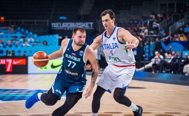 关于斯洛文尼亚队驾轻就熟，实现完胜的信息