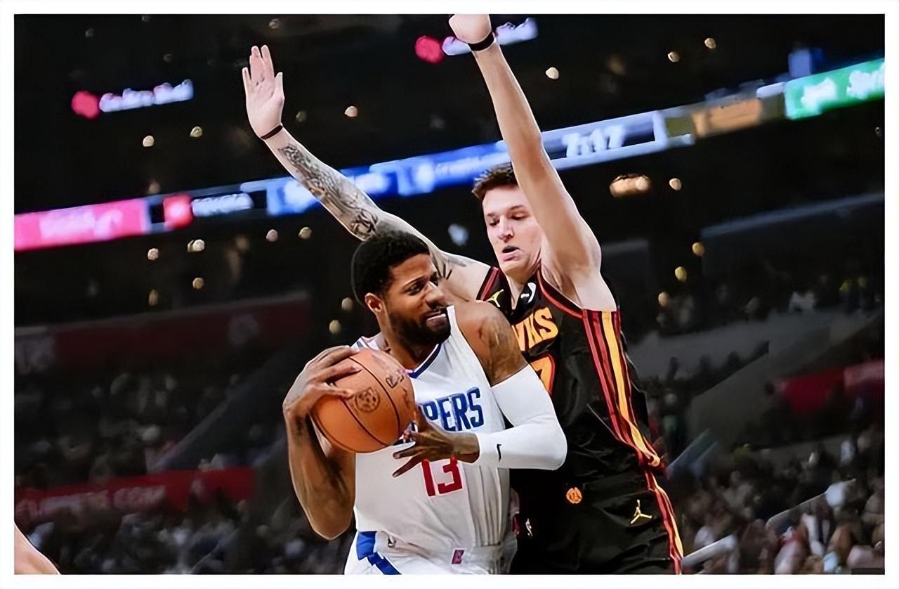 篮网队友受伤无缘比赛，球队备战前景未卜的简单介绍