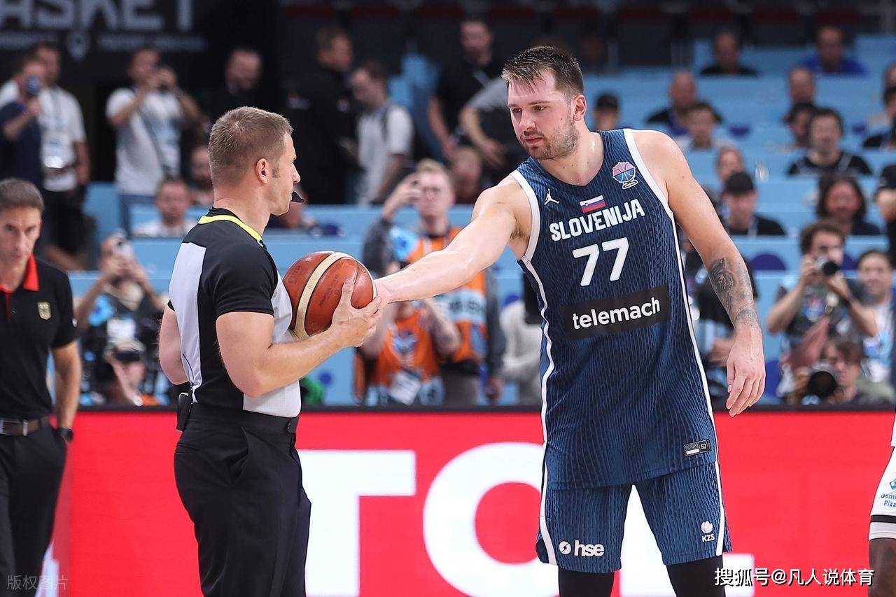 斯洛文尼亚队帅气表现,进入四强 斯洛文尼亚队帅气表现,进入四强