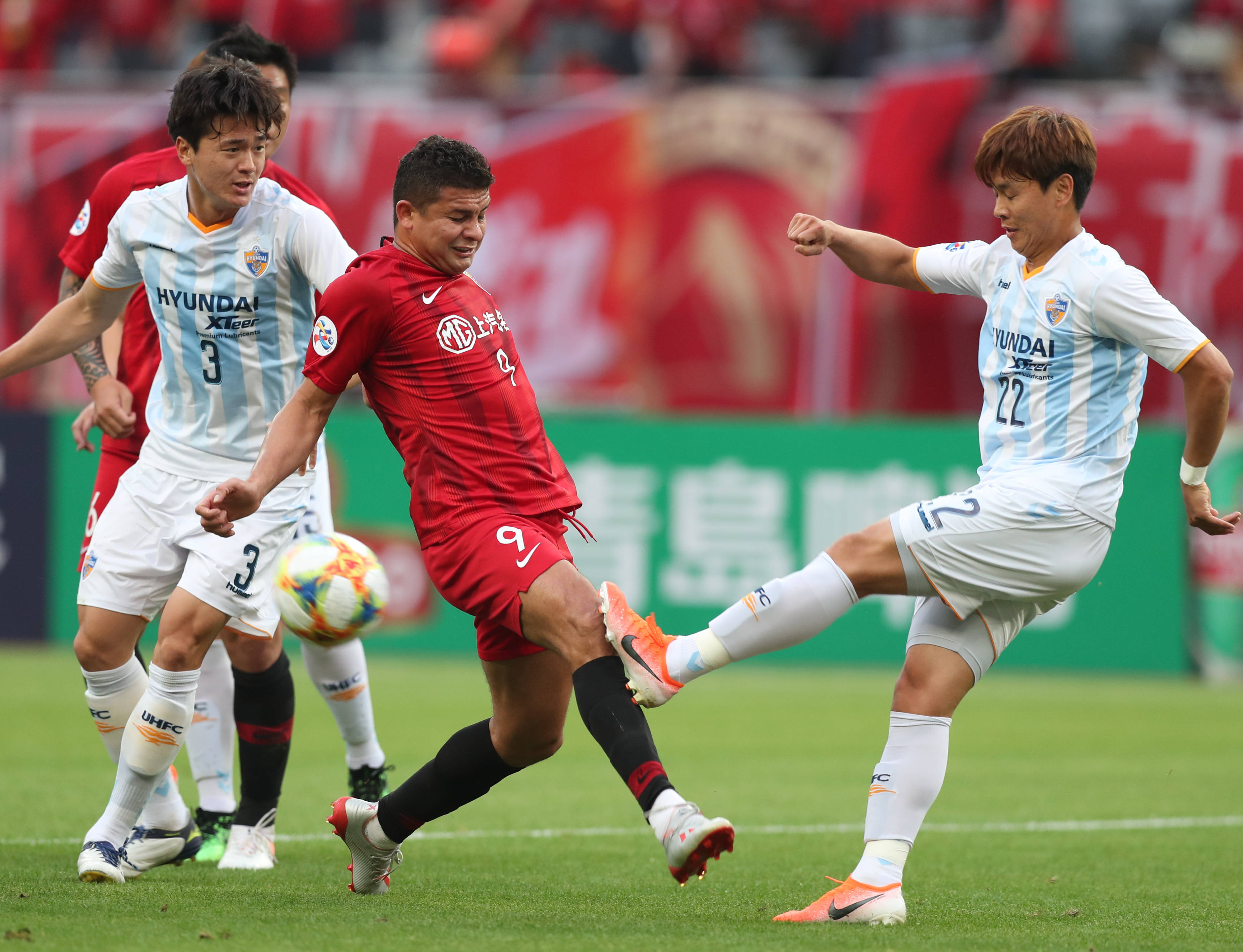 关于精英球员展现团队实力,比赛氛围浓烈的信息 关于精英球员展现团队实力,比赛氛围浓烈的信息