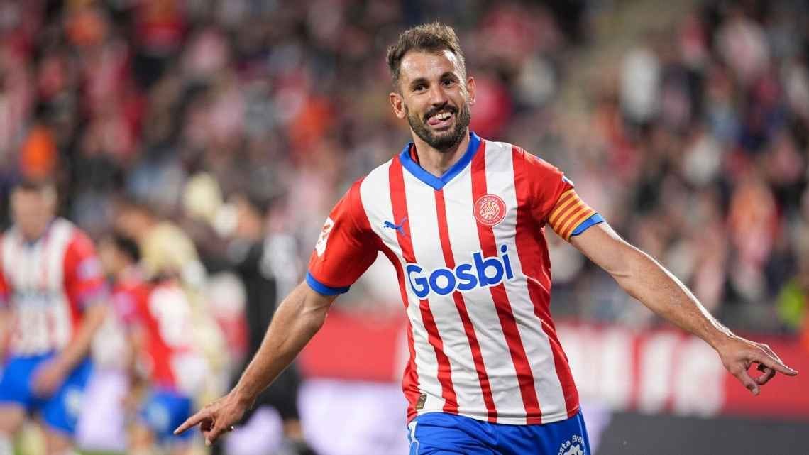 关于格拉纳达球员因伤离场，球队不敌对手遭遇失利的信息