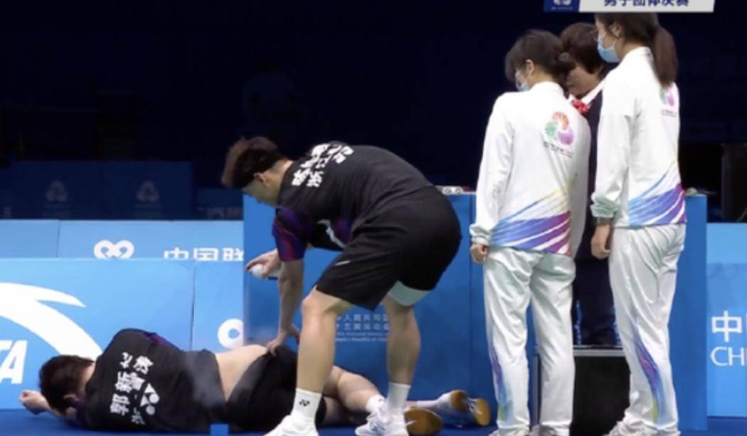 德国队横扫日本队，石宇奇带队取胜