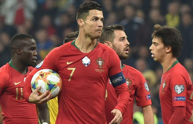 包含英格兰队完胜法国队，张继科高光表现的词条