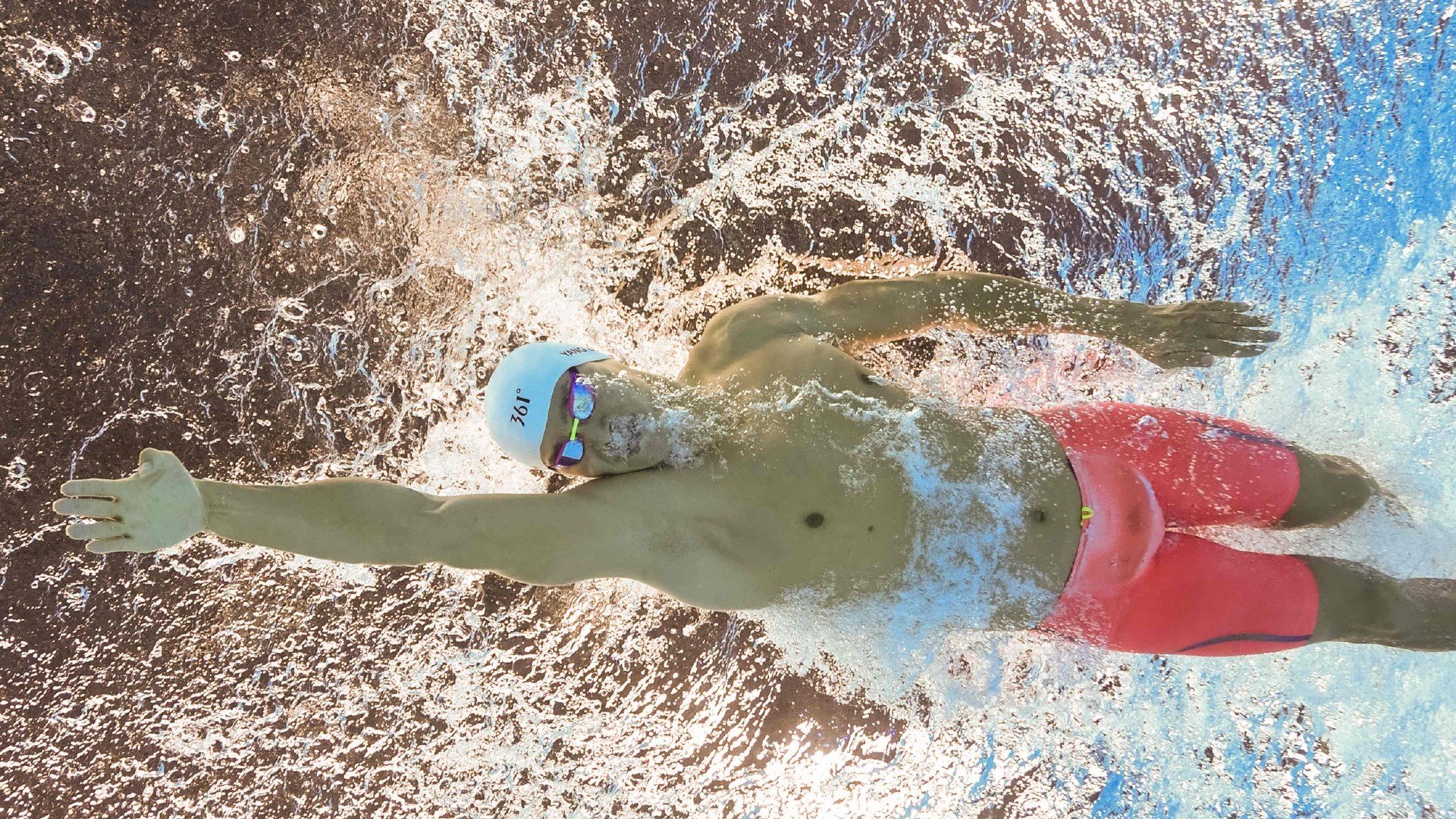 基耶萨爆发，厄瓜多尔掀翻摩洛哥，当个人英雄主义遇上团队逆袭的足球启示录