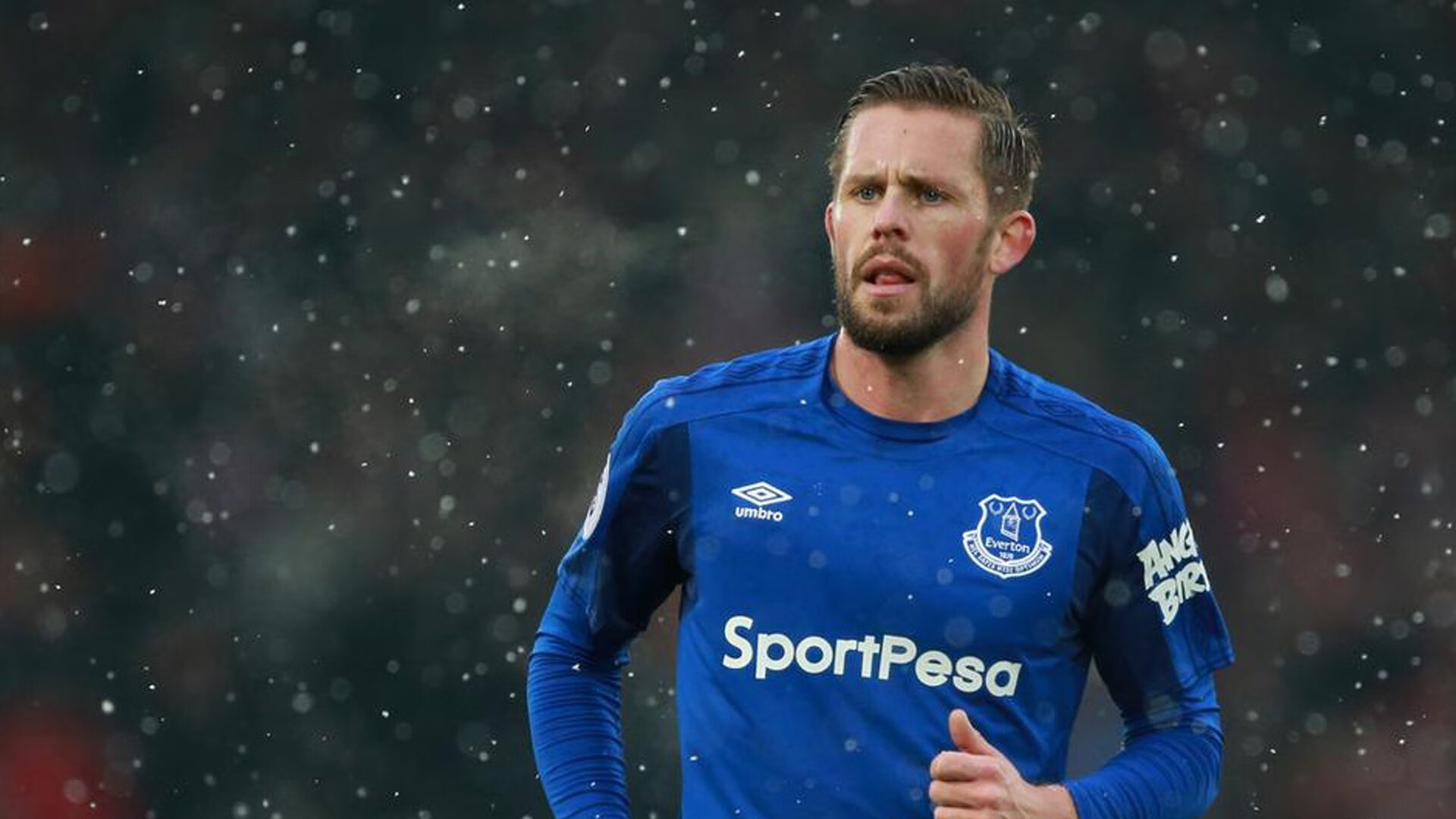 孤胆与铁血,詹姆斯以一人之力改写洛城命运