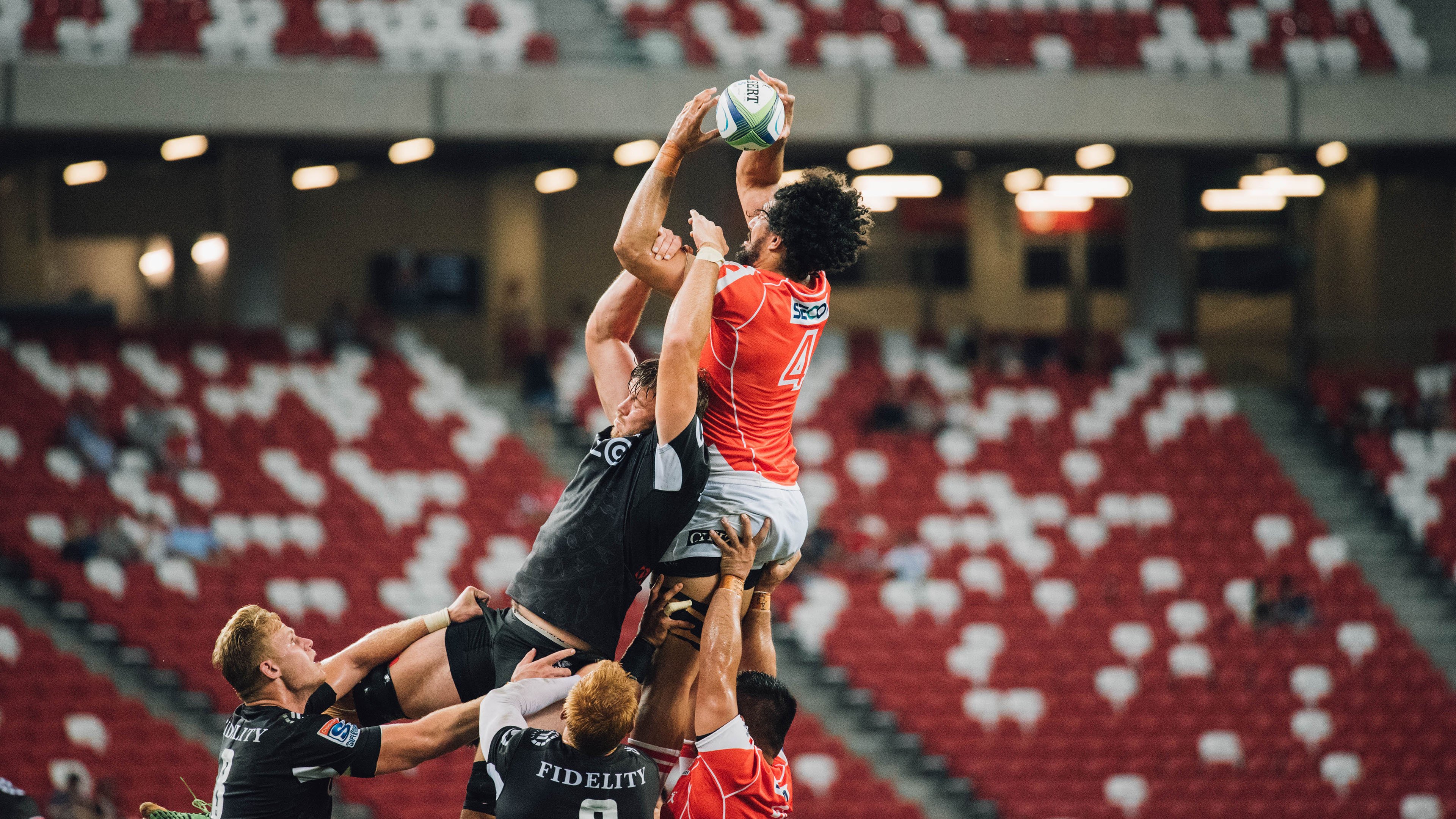 戈麦斯一肩扛起胜利，中国男篮力克塞内加尔的背后，是孤胆英雄与团队觉醒